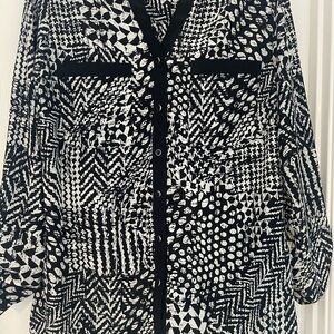 Black and White Patterned Blouse Size L